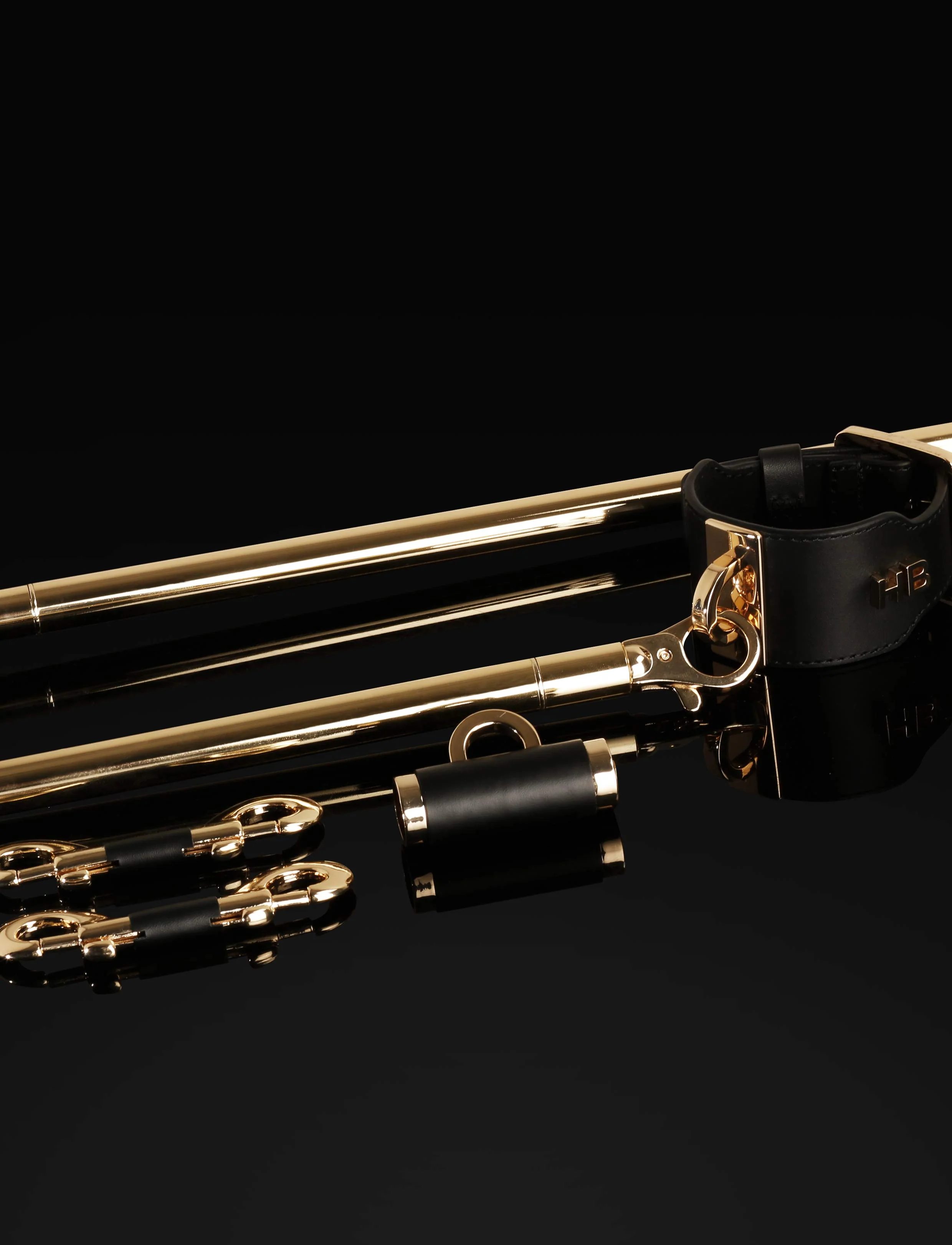 Fashion Fetish Leather Spreader Bar - Image 3